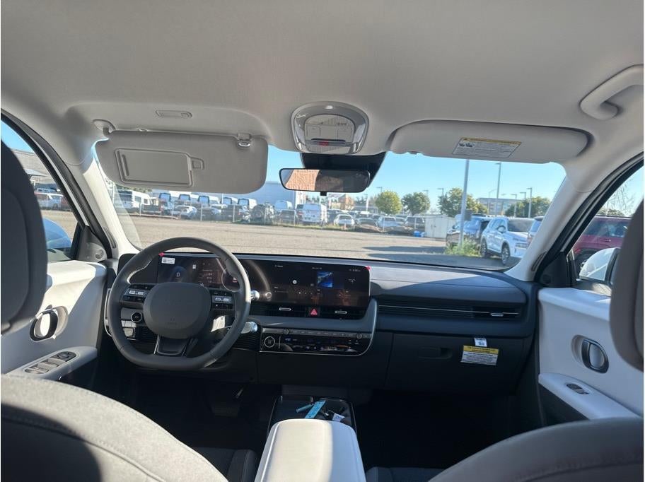 2026 Hyundai IONIQ 5 SE