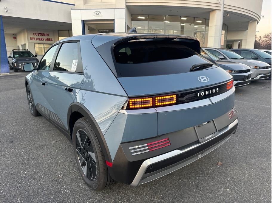 2026 Hyundai IONIQ 5 SEL