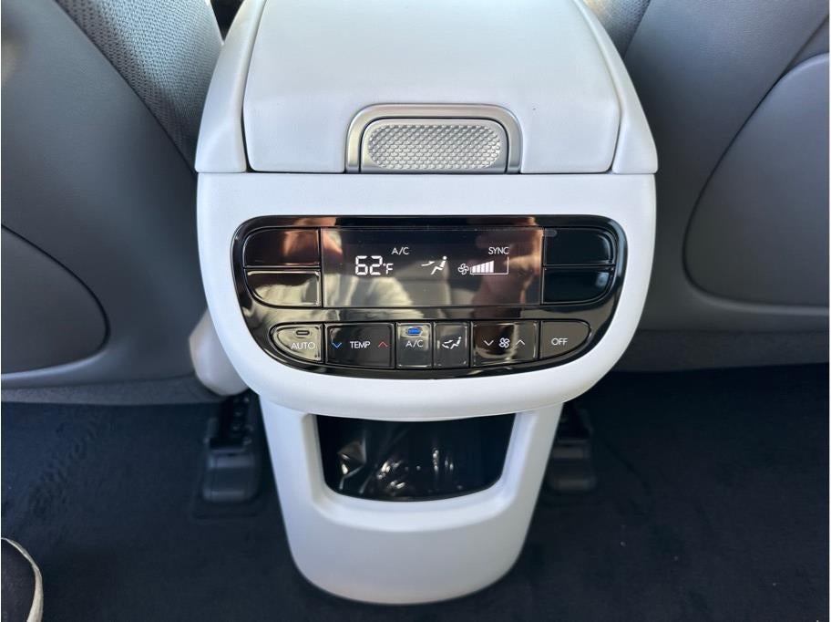 2026 Hyundai IONIQ 9 SE