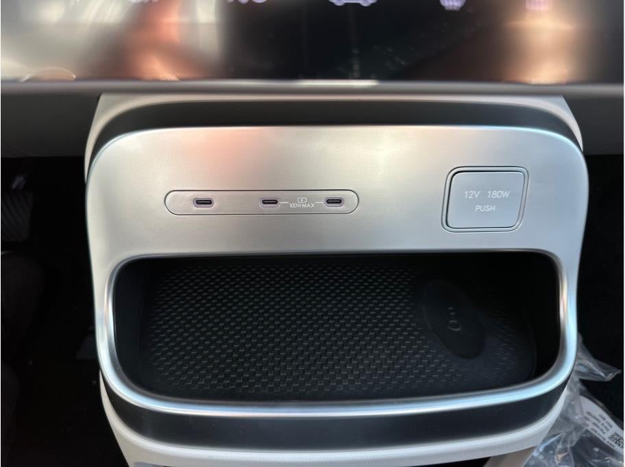 2026 Hyundai IONIQ 9 SE