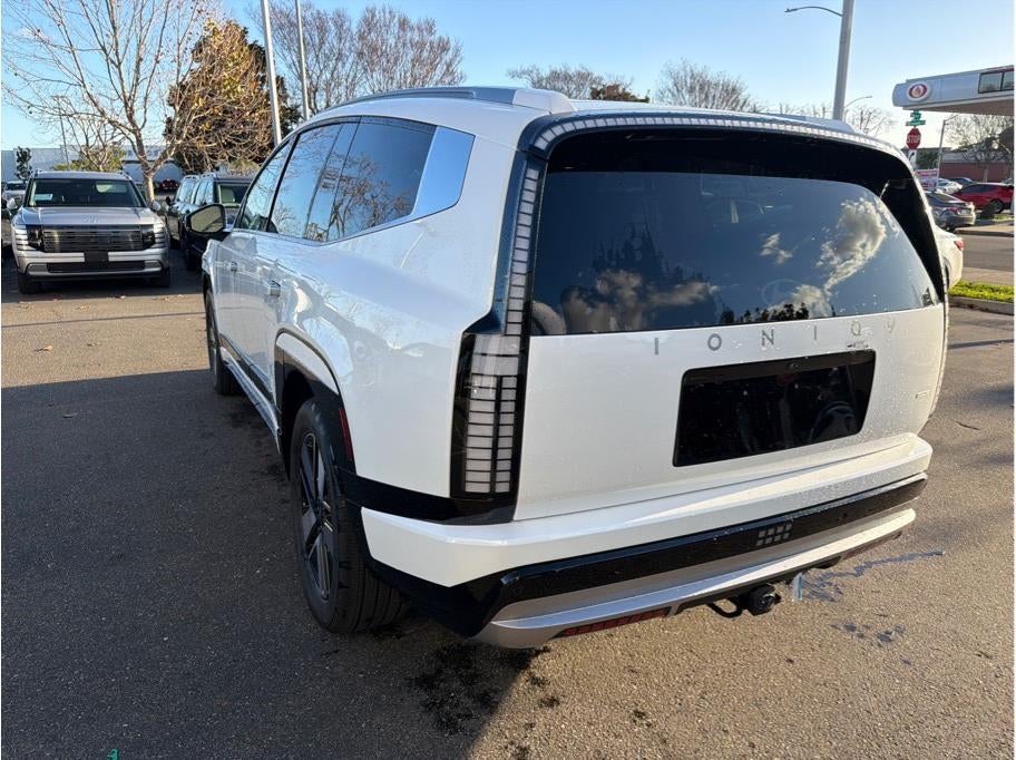 2026 Hyundai IONIQ 9 SEL