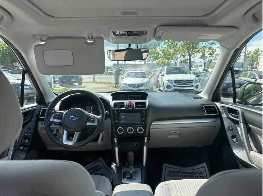 2018 Subaru Forester 2.5i Premium Sport Utility 4D