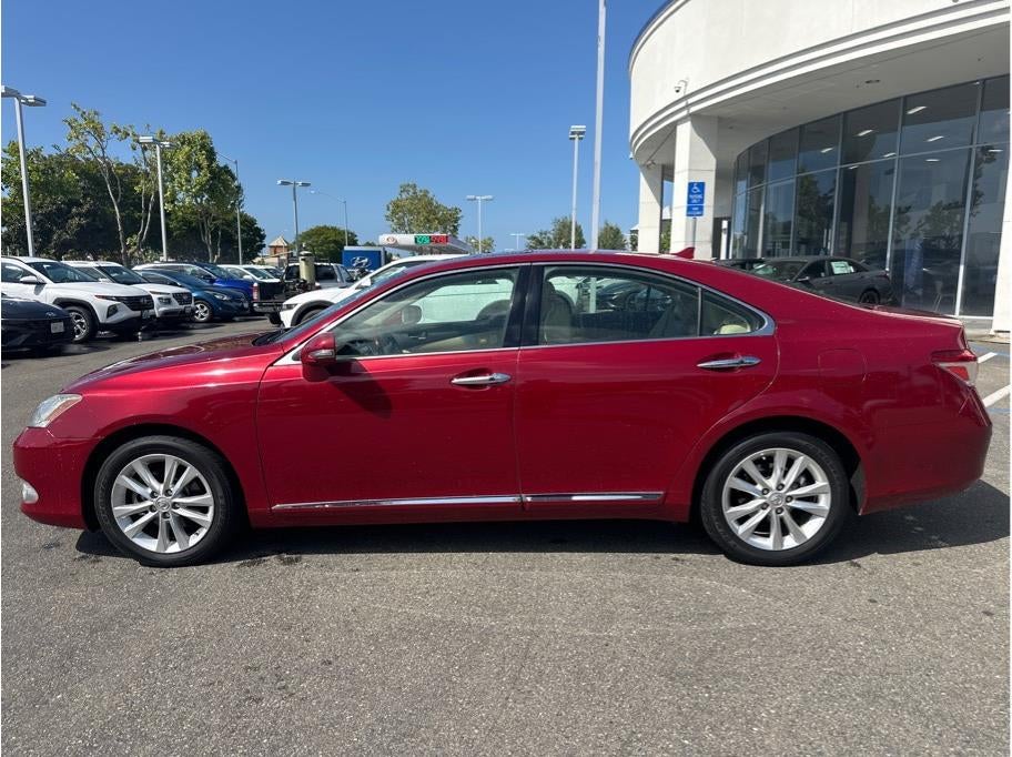 2011 Lexus ES ES 350 Sedan 4D