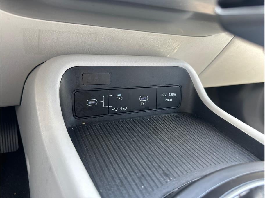 2024 Hyundai KONA SEL Sport Utility 4D