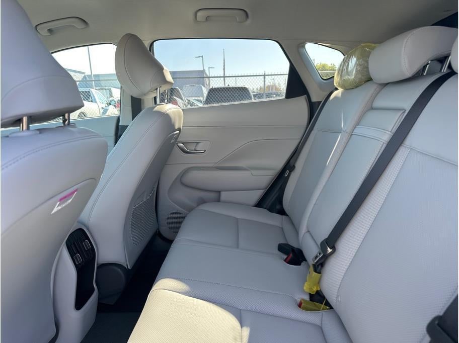 2026 Hyundai KONA SEL Premium FWD