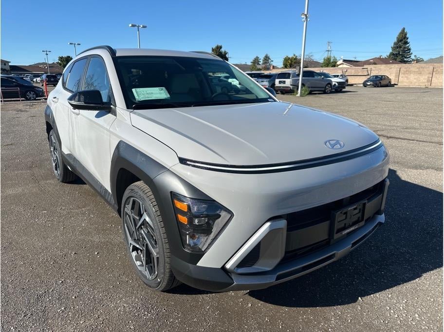2026 Hyundai KONA SEL Premium FWD