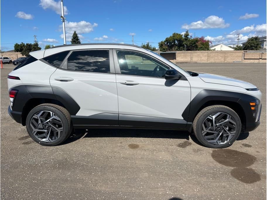 2026 Hyundai KONA SEL Premium AWD