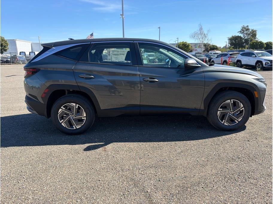 2026 Hyundai TUCSON HYBRID Blue