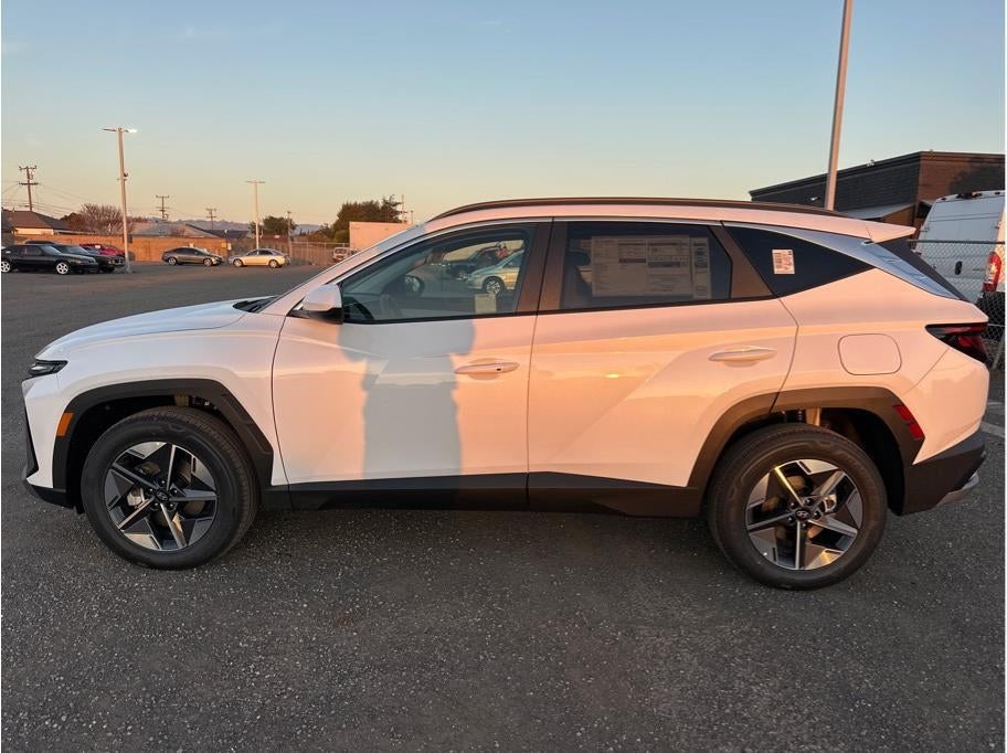 2026 Hyundai TUCSON HYBRID SEL AWD