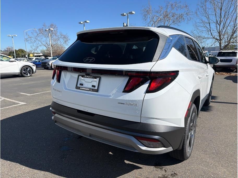 2026 Hyundai TUCSON HYBRID SEL AWD