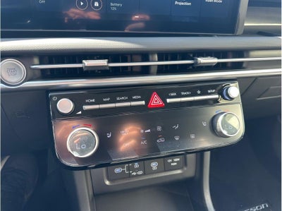 2026 Hyundai TUCSON PHEV SEL