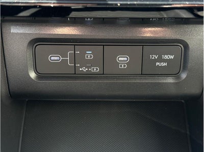 2026 Hyundai TUCSON PHEV SEL