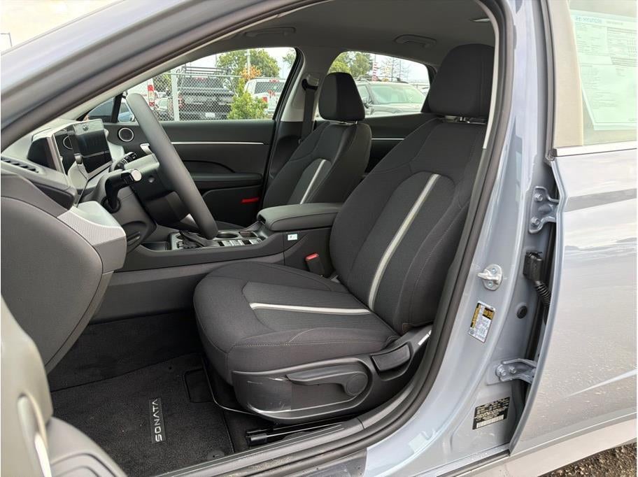 2026 Hyundai SONATA SE