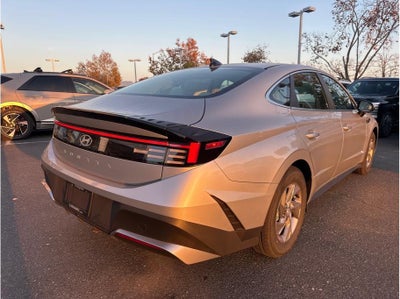 2026 Hyundai SONATA SE