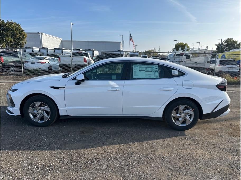 2026 Hyundai SONATA SE