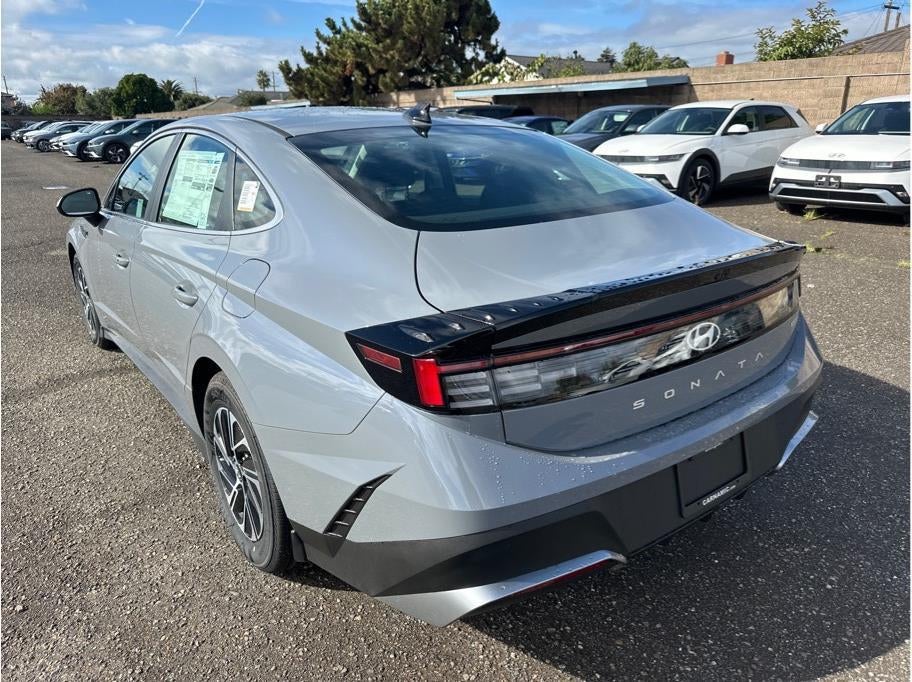2026 Hyundai SONATA HEV Blue