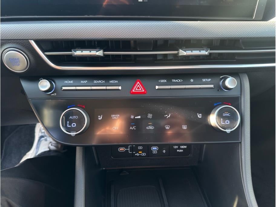 2026 Hyundai SONATA HEV SEL