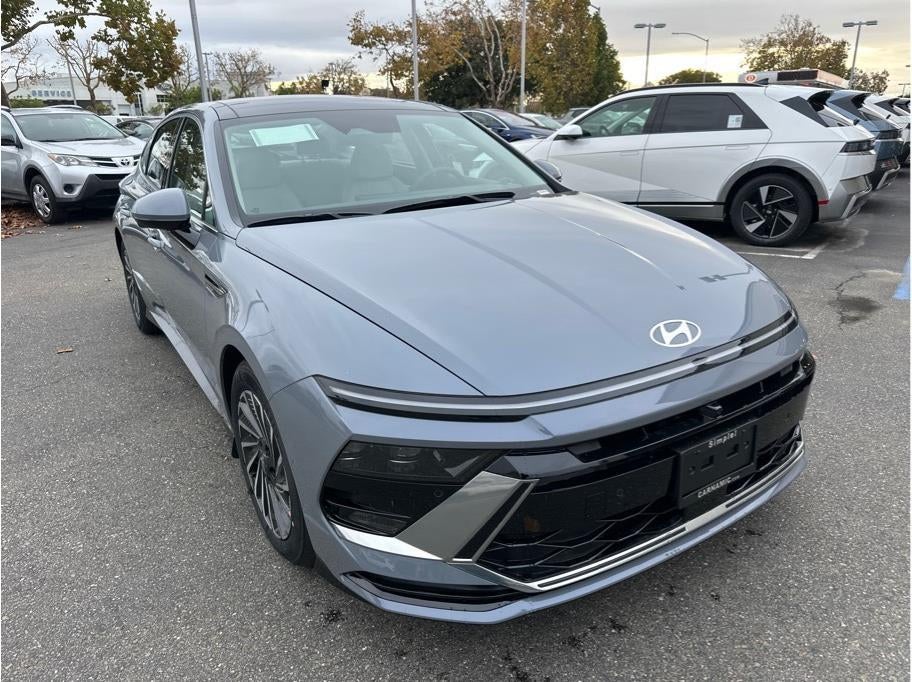 2026 Hyundai SONATA HEV Limited