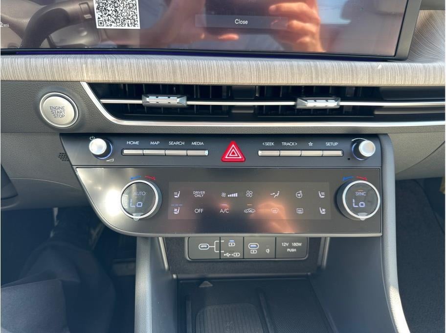 2026 Hyundai SONATA HEV Limited