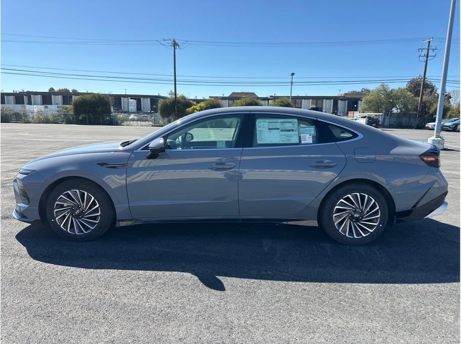 2026 Hyundai SONATA HEV Limited