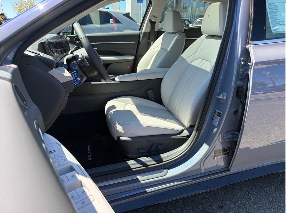 2026 Hyundai SONATA HEV Limited
