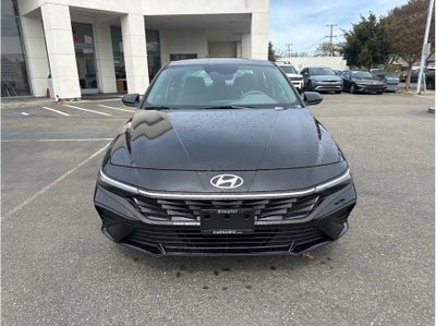 2026 Hyundai ELANTRA SE