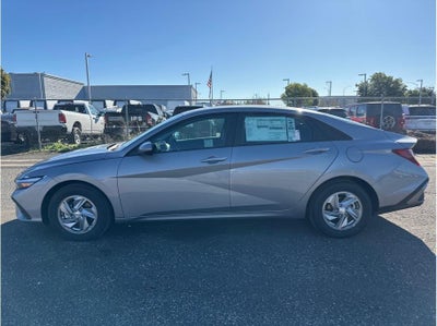 2026 Hyundai ELANTRA SE