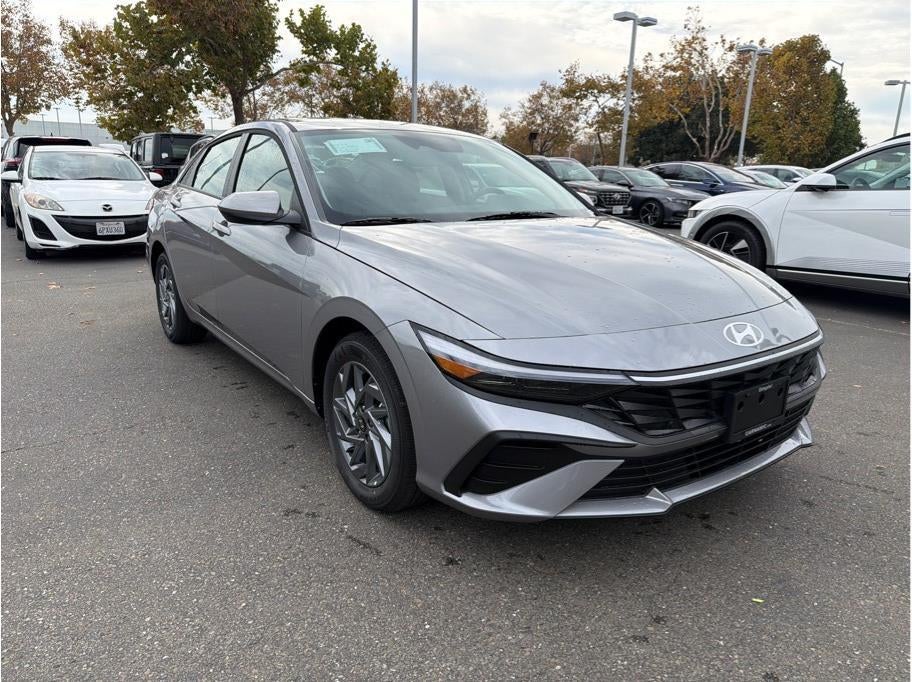 2026 Hyundai ELANTRA HEV Blue