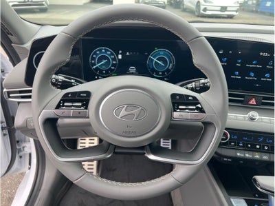 2025 Hyundai ELANTRA HEV SEL Sport