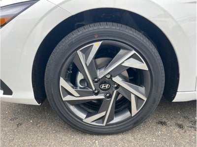 2025 Hyundai ELANTRA HEV SEL Sport