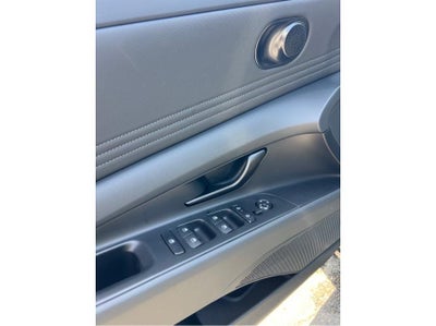 2025 Hyundai ELANTRA HEV SEL Sport