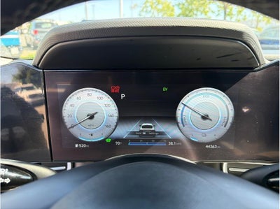 2023 Hyundai ELANTRA HYBRID Limited HEV Sedan 4D