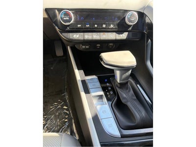 2023 Hyundai ELANTRA HYBRID Limited HEV Sedan 4D