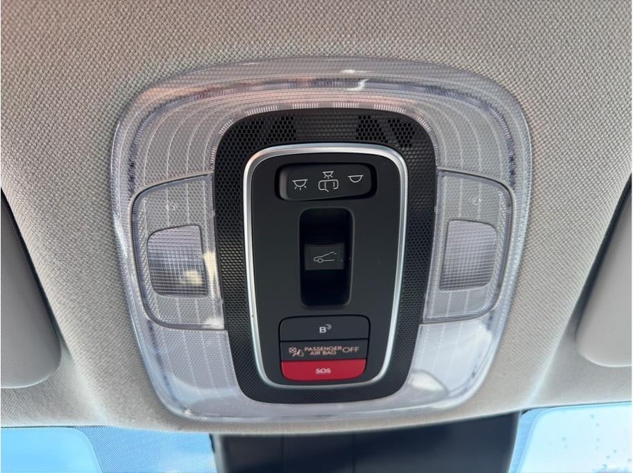 2023 Hyundai ELANTRA HYBRID Limited HEV Sedan 4D