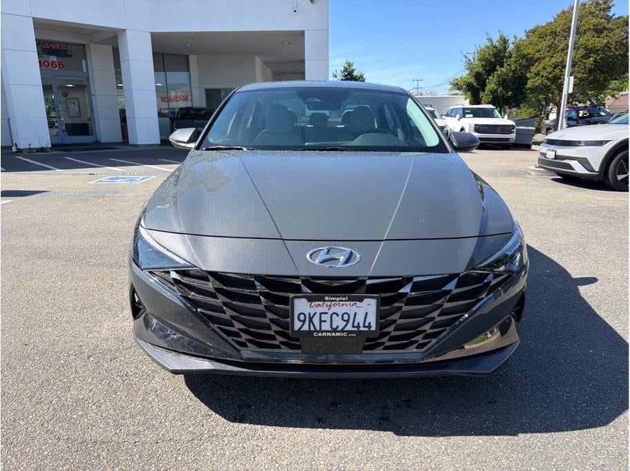 2023 Hyundai ELANTRA HYBRID Limited HEV Sedan 4D