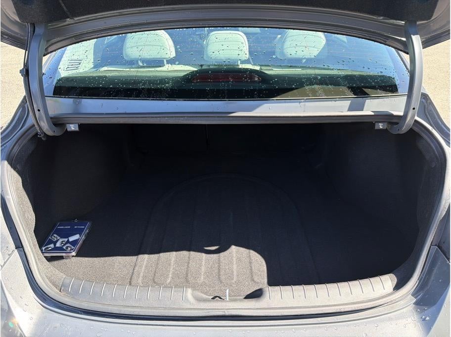 2023 Hyundai ELANTRA HYBRID Limited HEV Sedan 4D