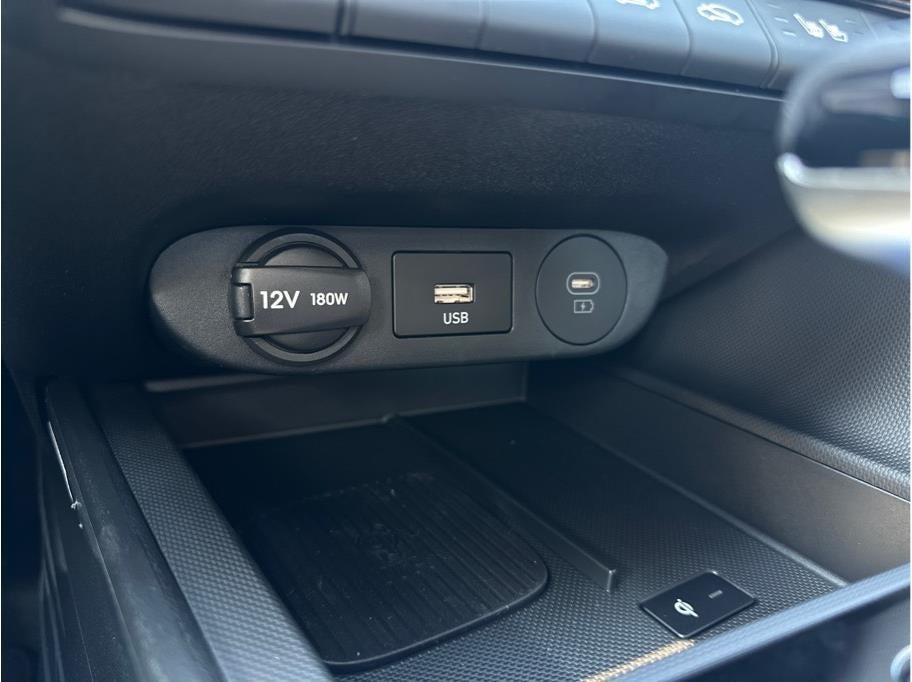 2025 Hyundai ELANTRA HEV Limited