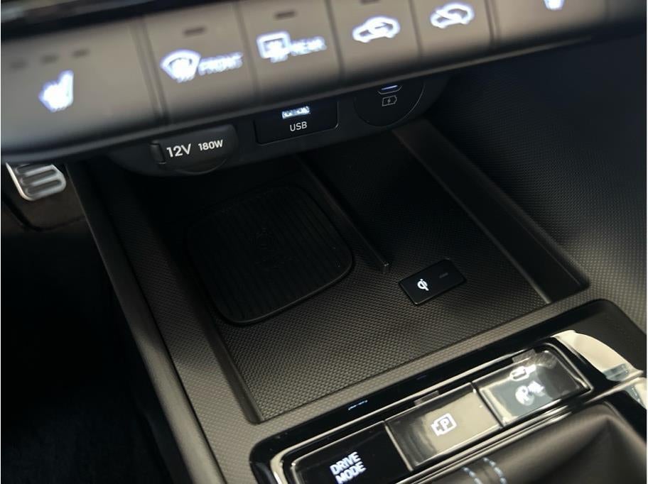 2026 Hyundai ELANTRA Sedan