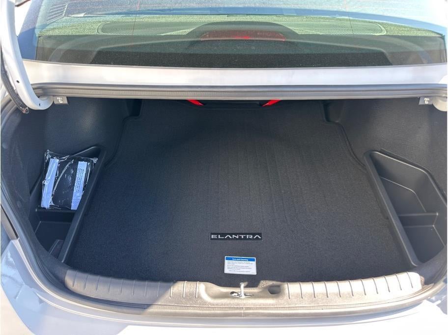 2026 Hyundai ELANTRA Sedan