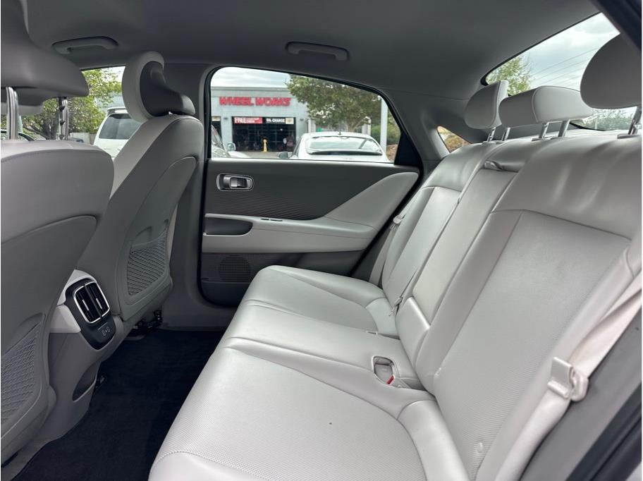 2024 Hyundai IONIQ 6 SEL Sedan 4D