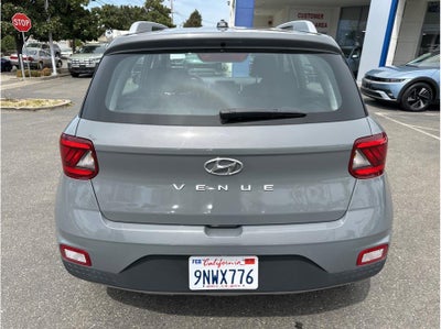 2023 Hyundai VENUE SEL Sport Utility 4D