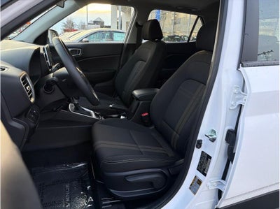 2025 Hyundai VENUE SEL Sport Utility 4D