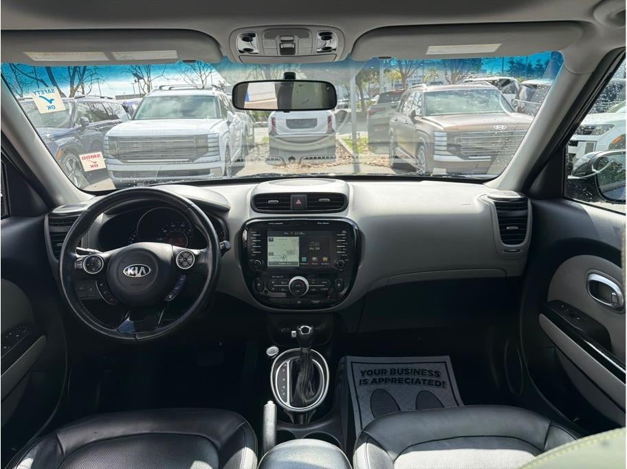 2016 Kia Soul + Wagon 4D